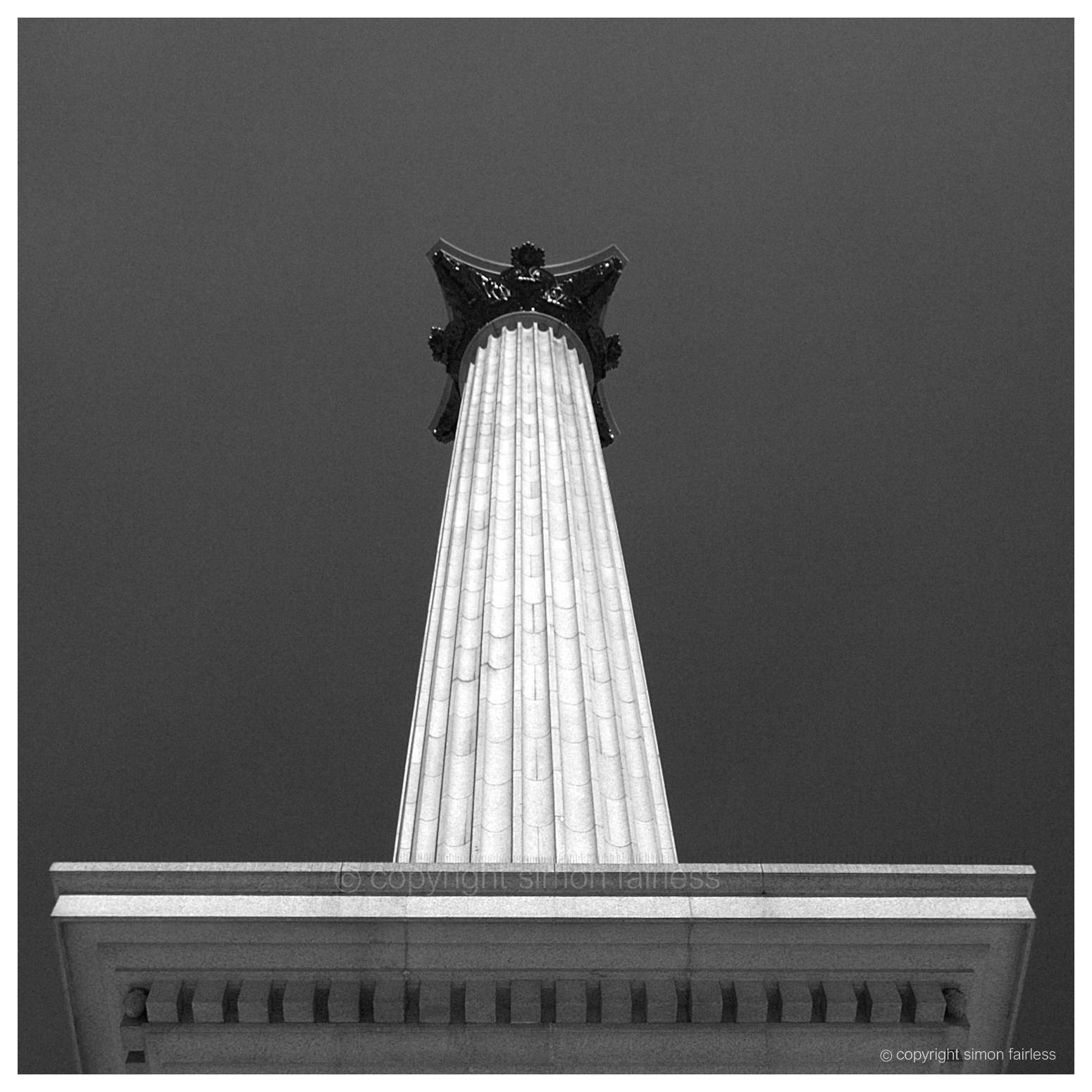 Nelson's Column image